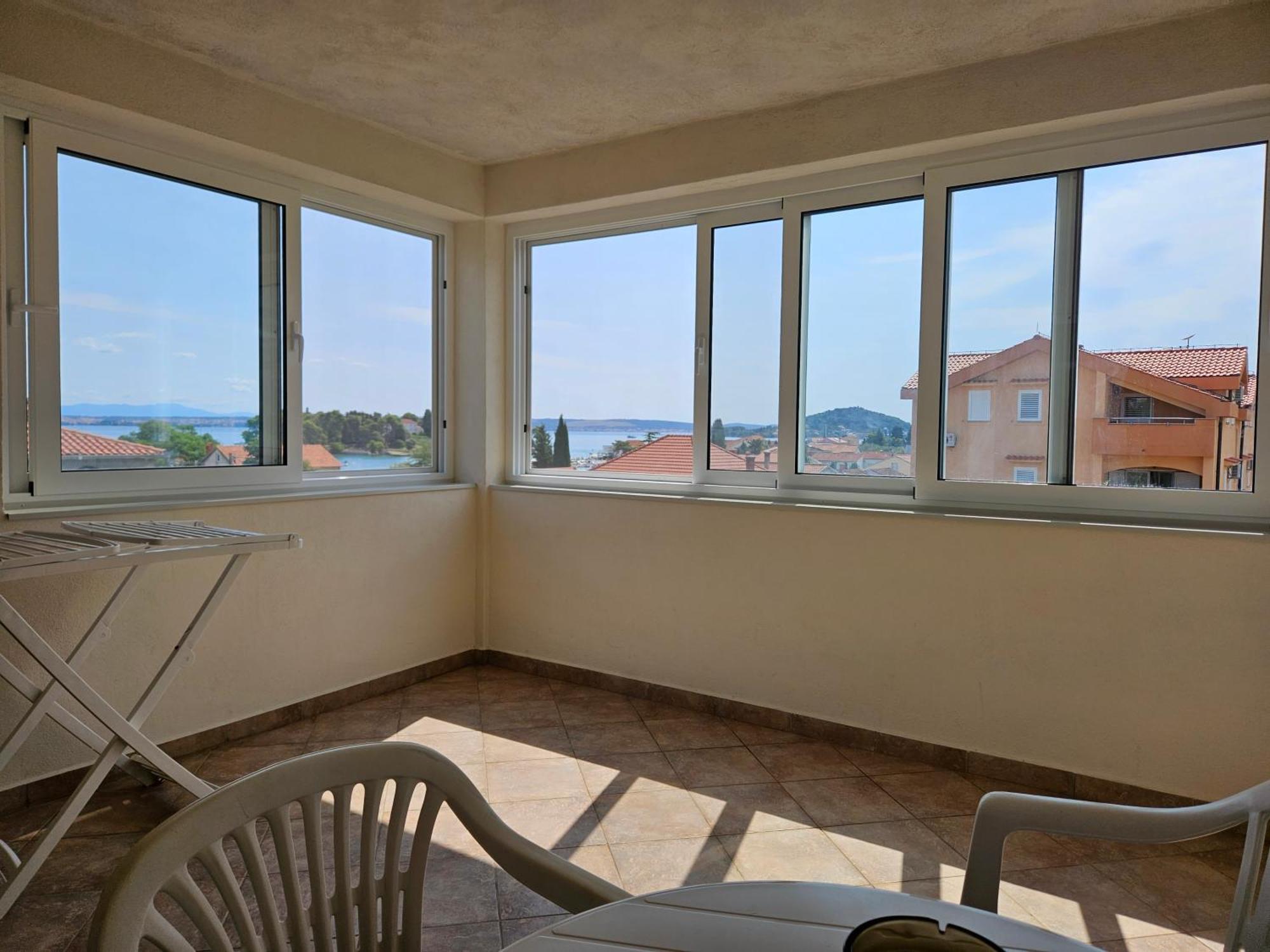 Apartmani Maria Preko Eksteriør bilde